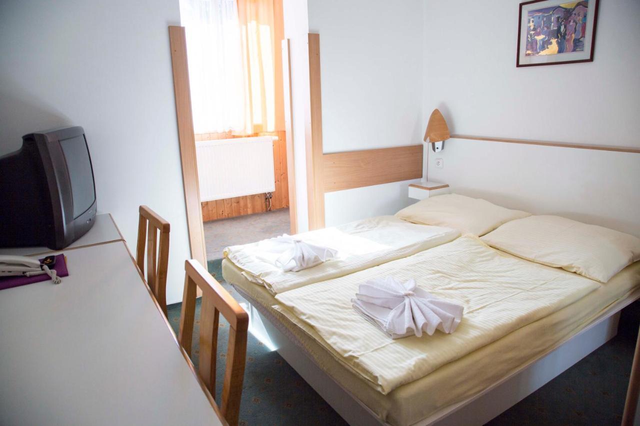 Hotel Prom Svoboda nad Úpou Dış mekan fotoğraf
